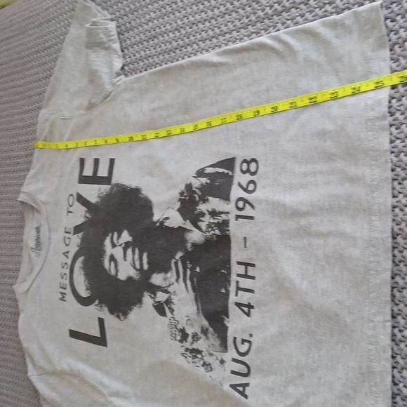 COPY - Jimmy Hendrix t-shirt Size Med - Picture 7 of 8
